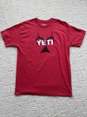 YETI Men’s XL Red Deer Antler Fish Tail Hunting Fishing Graphic T-Shirt